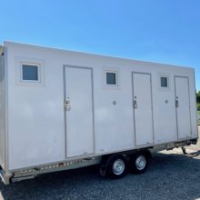 3x17badkamer (4) 3 x Mobiele badkamer type 17 van het merk easywagon