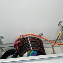 mobiele douchewagen op vier wielen van het merk easywagon