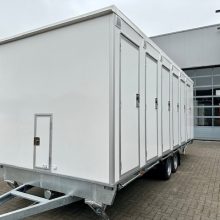 evenementen toiletwagen van het merk easywagon type 6+6