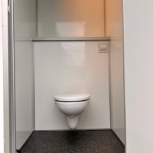 evenementen toiletwagen van het merk easywagon type 6+6