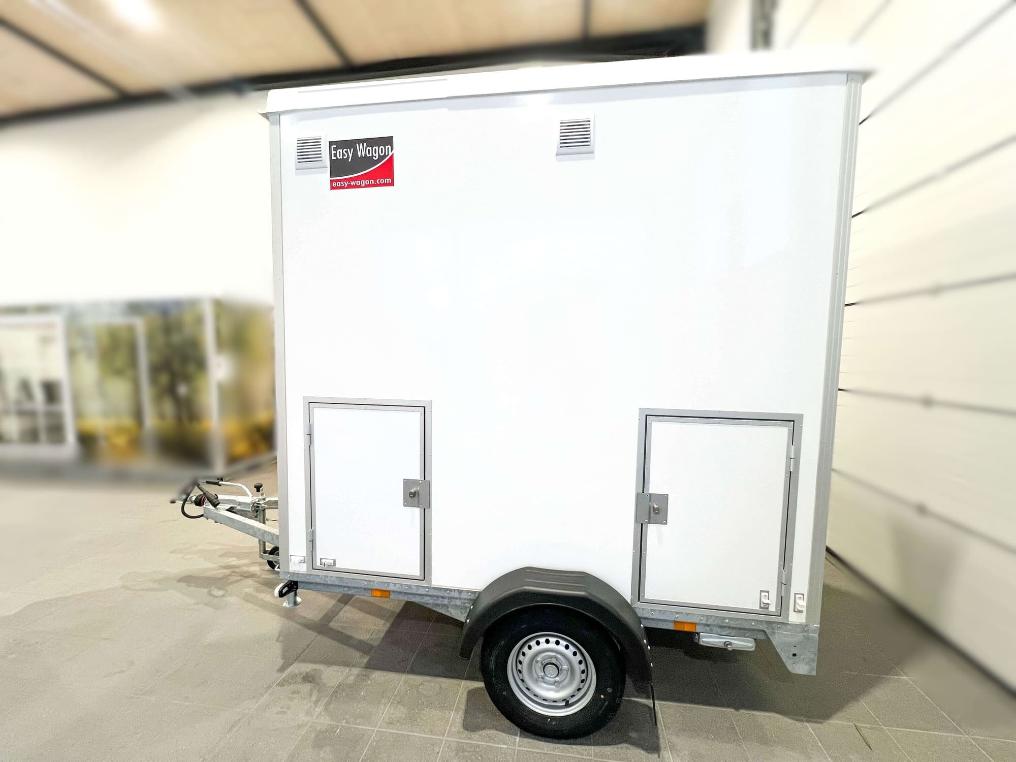 TYPE 240: TOILET TRAILER WITH 2 TOILETS : GRINDER-5