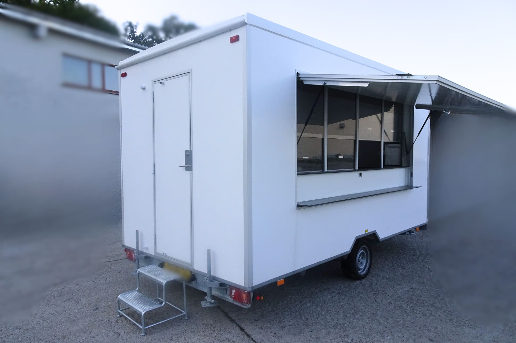 TYPE 320: Hot Dog Foodtruck3