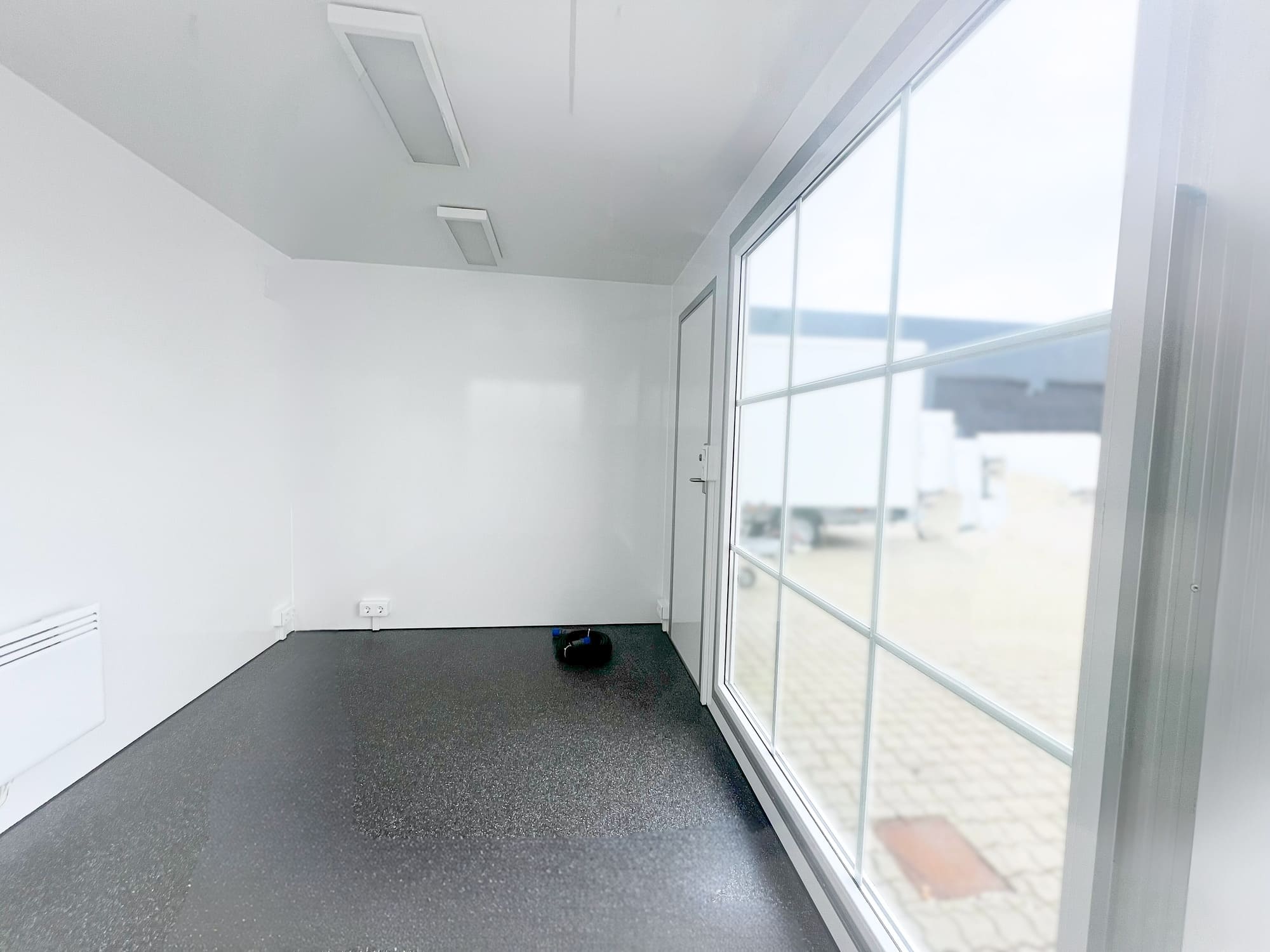 TYPE 320: Kantoor & showroom - Framebox1