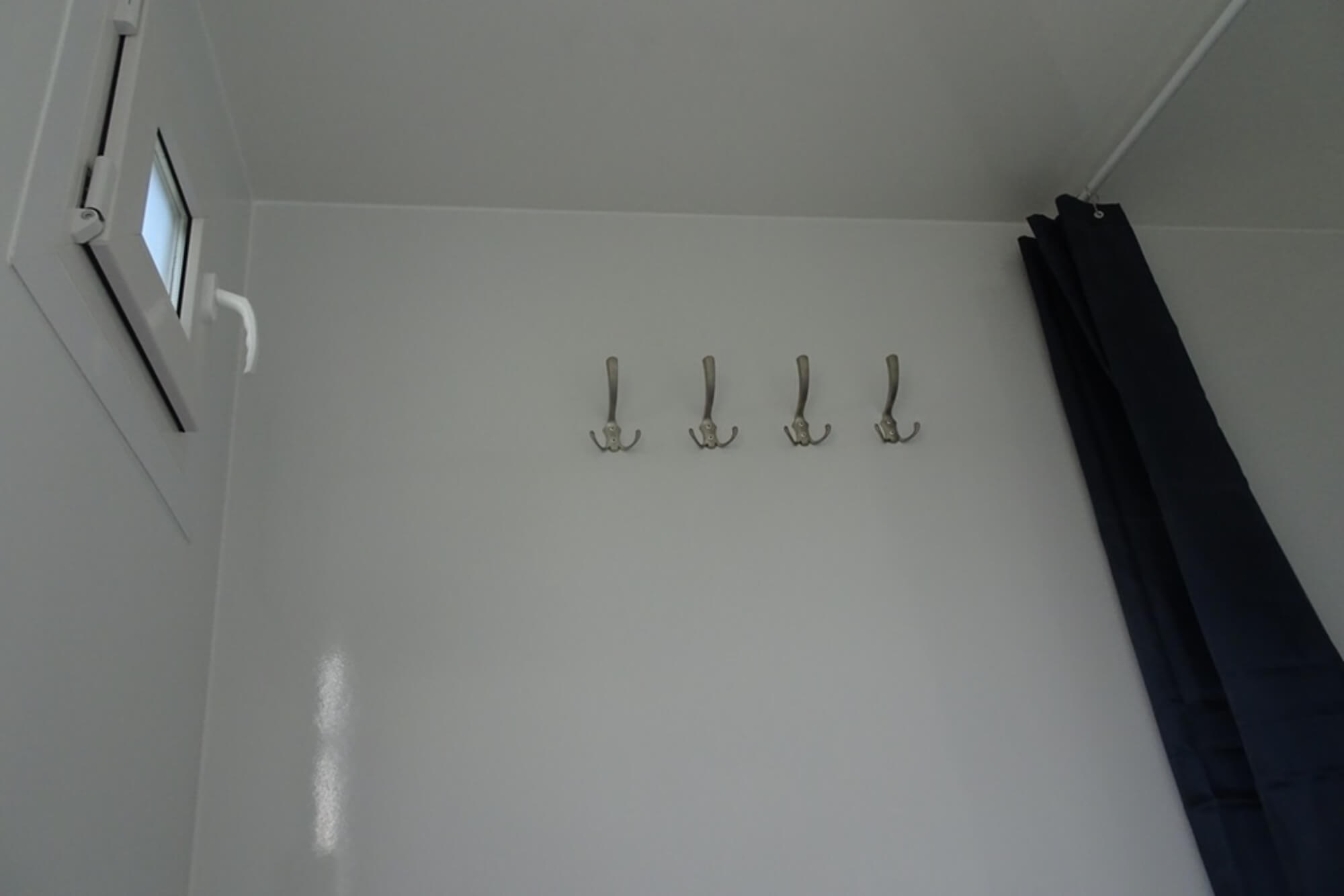 TYPE 418: Toilet - Douchewagen - 2 douches - vermaalpomp -Was:droog Combinatie8