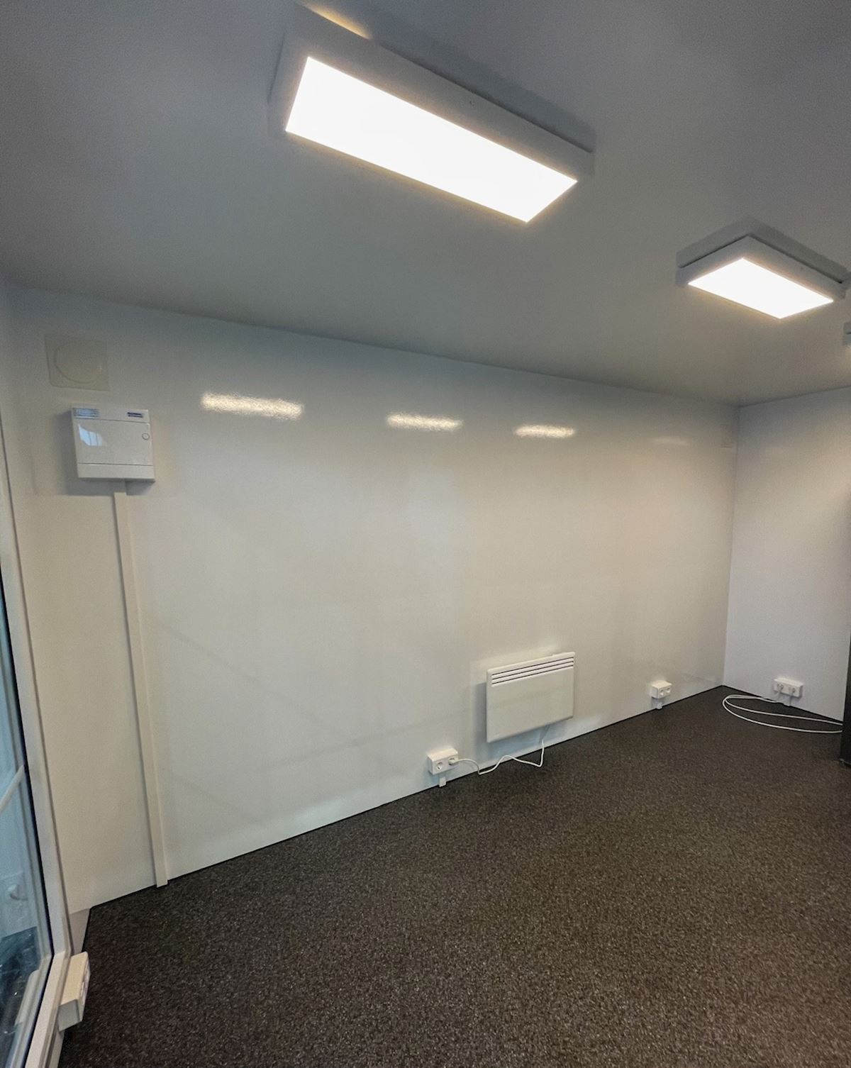 TYPE 420: Kantoor & showroom - Framebox3