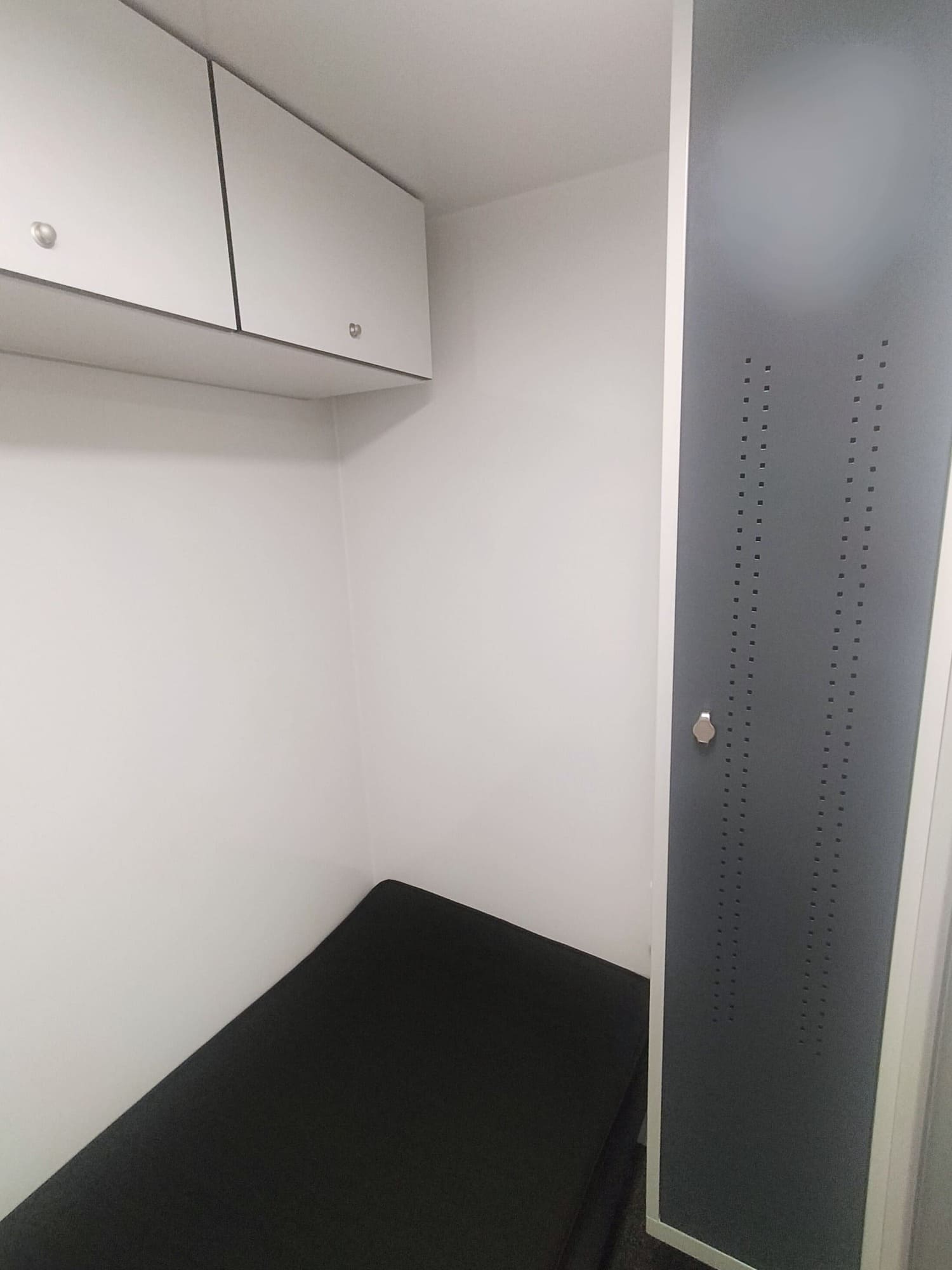 TYPE 570: Slaapwagen - bed 2 personen - 2 slaapkamers - keuken - 1 douche - 1 toilet6